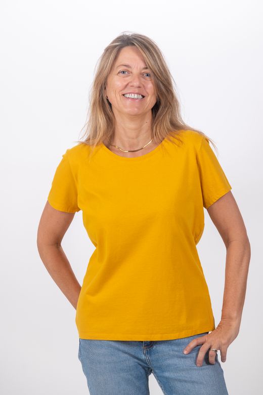 Camiseta básica Formentera - C002 MOSTAZA