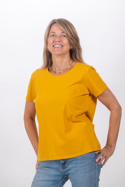 Camiseta básica Formentera - C002 MOSTAZA